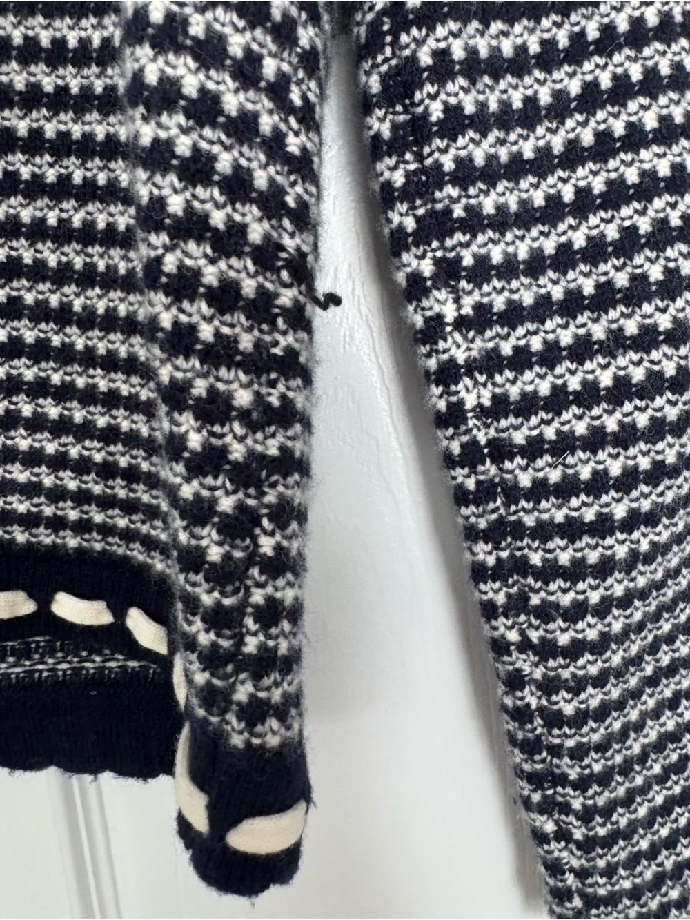 Elie Tahari Navy and White Alta Cardigan Wool/Cashmere - Picture 6 of 12